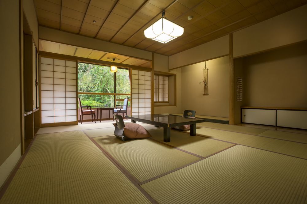 קאגה Yamanakaonsen Ohanami Kyubei מראה חיצוני תמונה